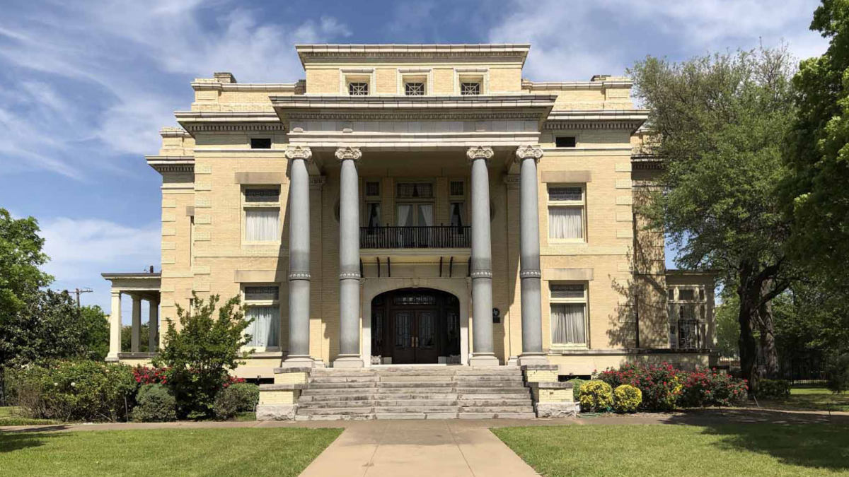 Alexander-Mansion-1200x675 Alexander Mansion