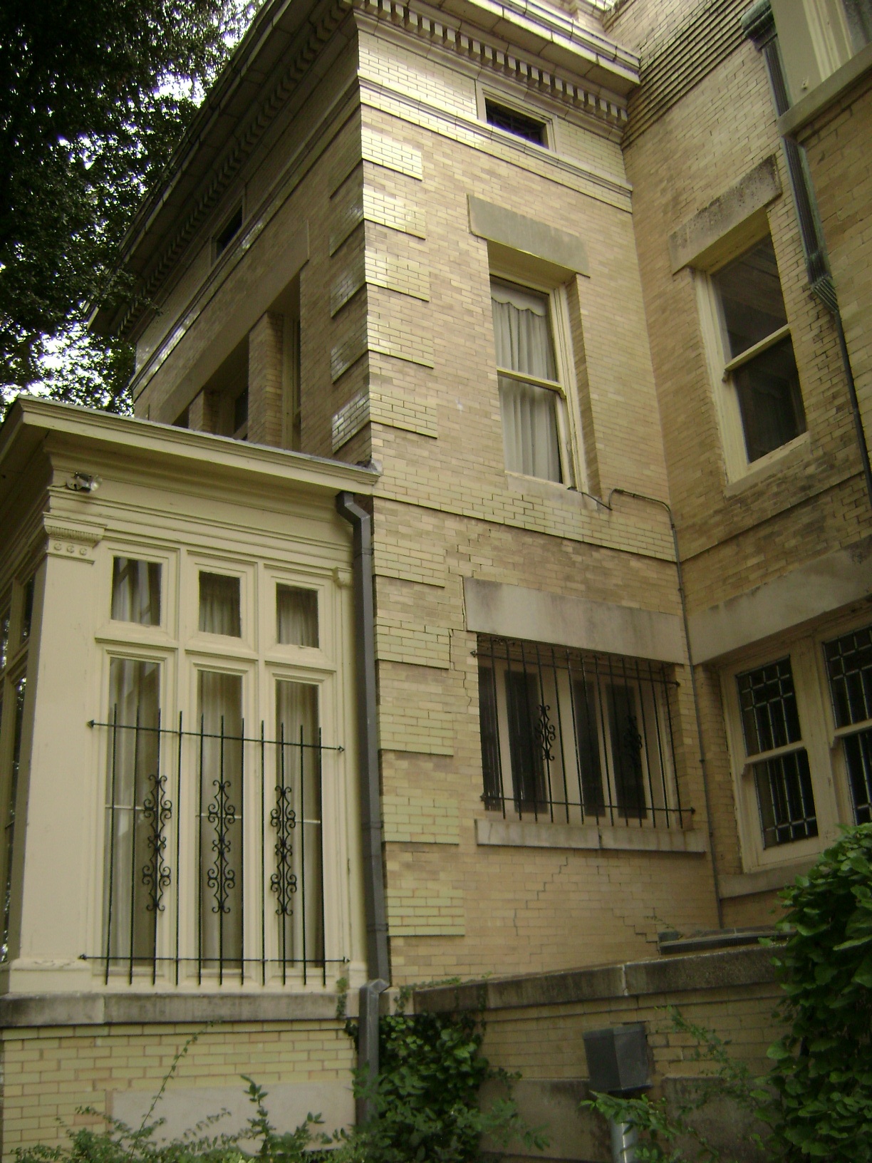 Alexander Mansion exterior north side of Solarium Alexander Mansion exterior north side of Solarium