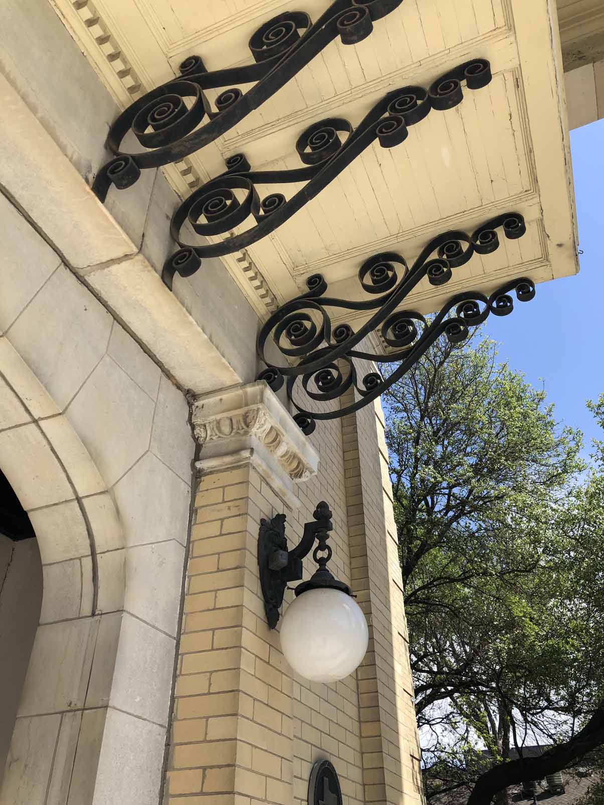 Alexander Mansion Exterior looking up to entry balcony 2018 05 Alexander Mansion Exterior looking up to entry balcony 2018 05