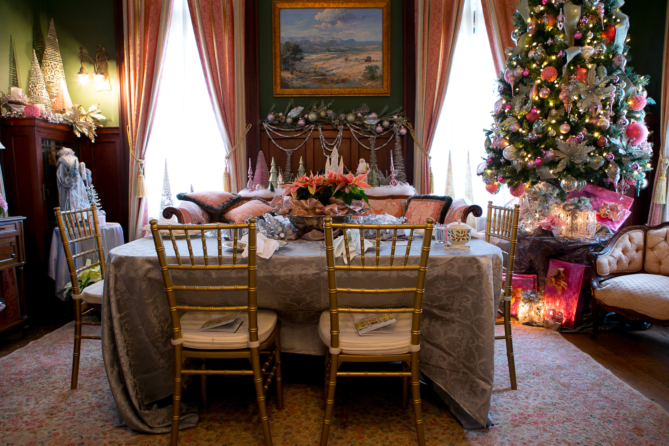 Alexander Mansion - Holidays Dallas Womans Forum Library Tea Tables Womans-Forum-Tea